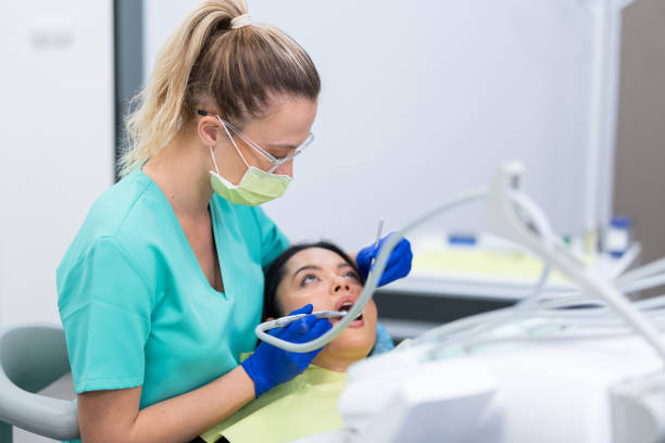 Best Emergency Tooth Extraction in Arlington Heights, WA